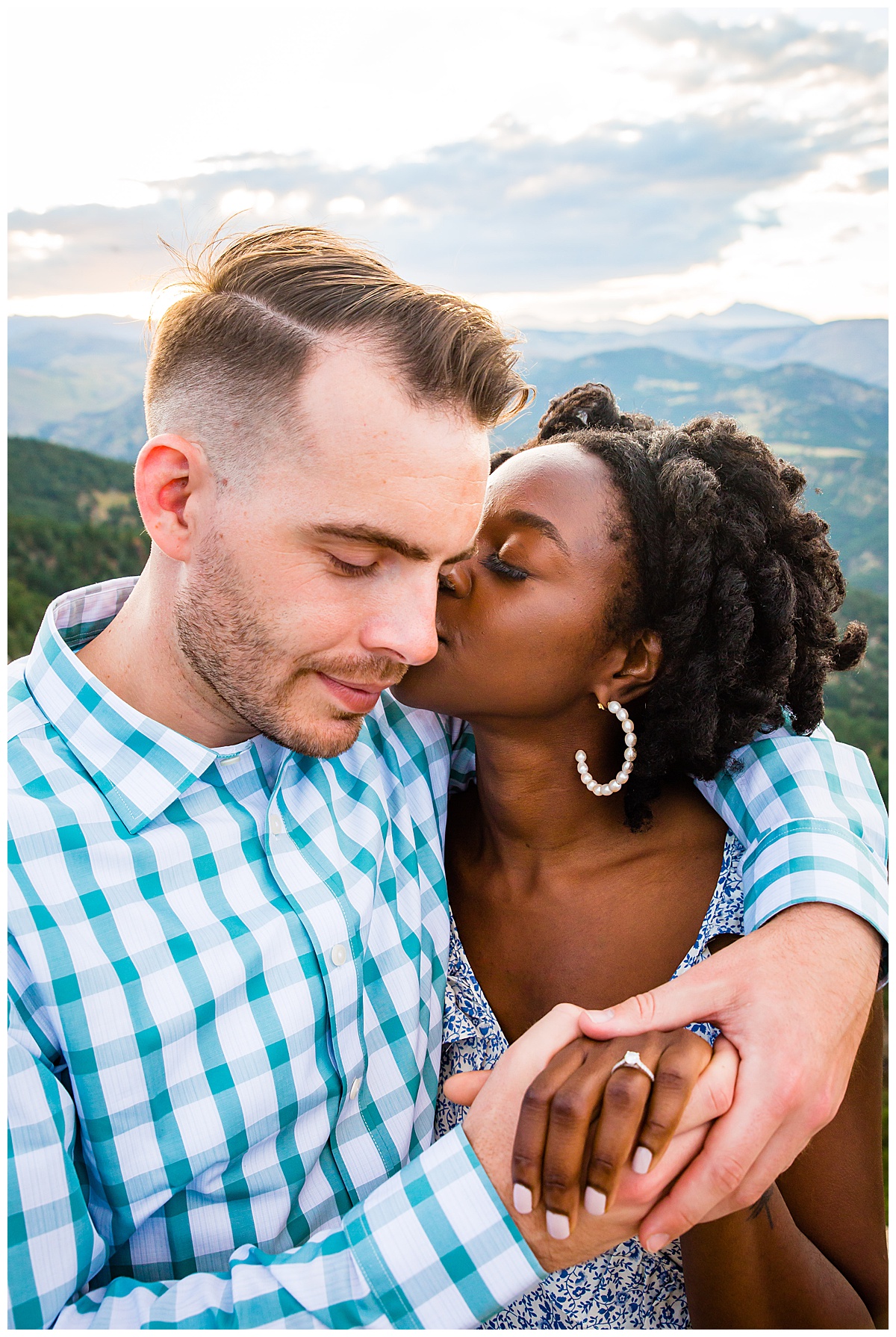 Denver Engagement Photographer, Denver Colorado Engagement, Boulder Engagement Photographer, Boulder Colorado Engagement, Fort Collins Engagement Photographer, Fort Collins Colorado Engagement, Estes Park Engagement Photographer, Estes Park Colorado Engagement, Colorado Engagement Inspiration, Colorado Engagement Ideas, Boulder sunset Engagement, Sunset Engagement, Lost Gulch overlook, Lost Gulch Engagement Photos, Boulder Chautauqua Park, Chautauqua Engagement Photos, Chautauqua Engagement Photographer